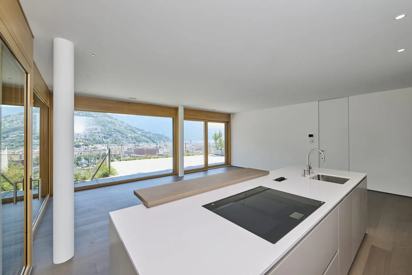 Penthouse for sale in Lugano 4.5 rooms with terrace, garden and view - Photo 5 of 18