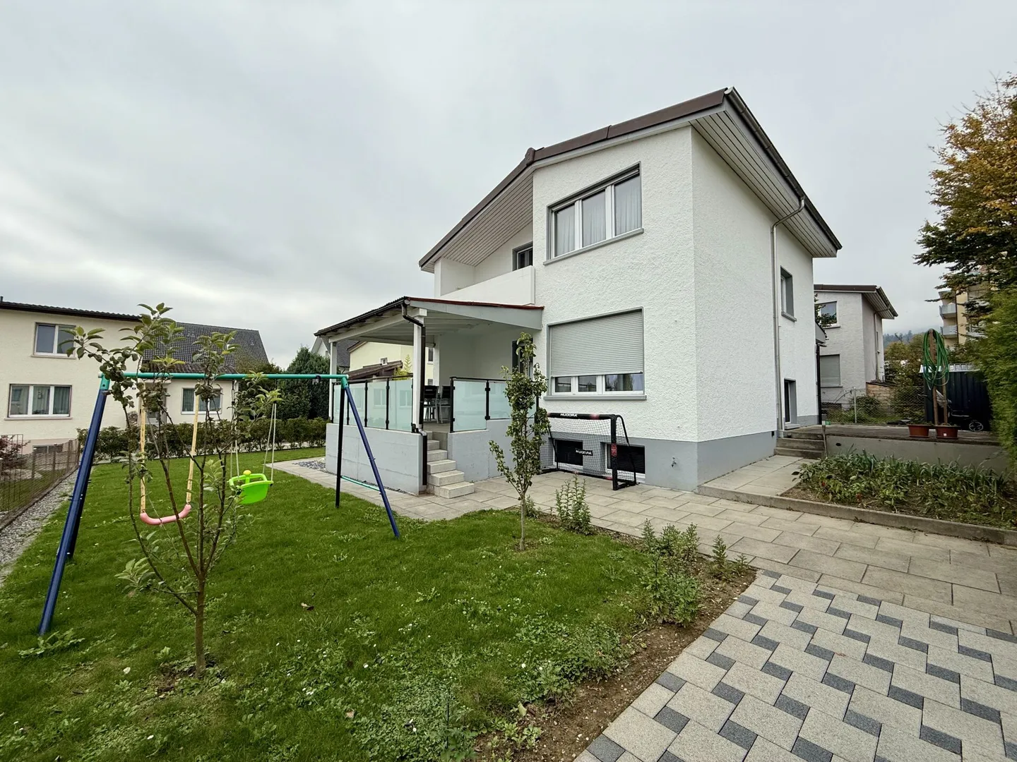 Trasferirsi e prosperare - casa unifamiliare ristrutturata con giardino in un quartiere tranquillo - Foto 22 di 26