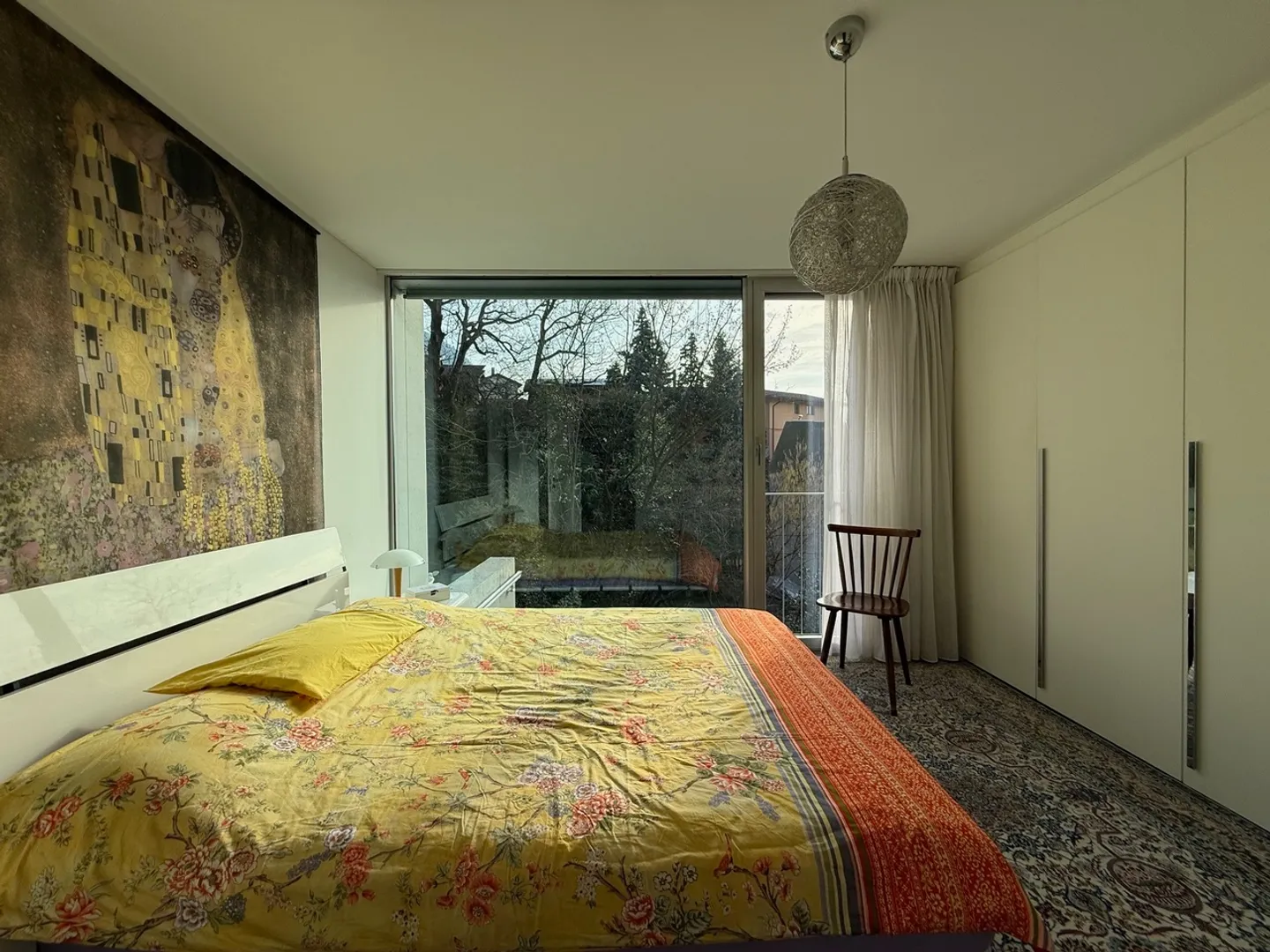 Charming Townhouse with Garden - Photo 7 of 10