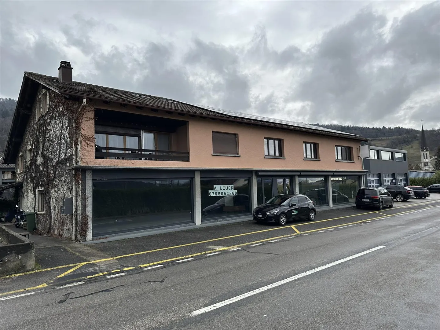 Office 3 rooms - Photo 1 of 6