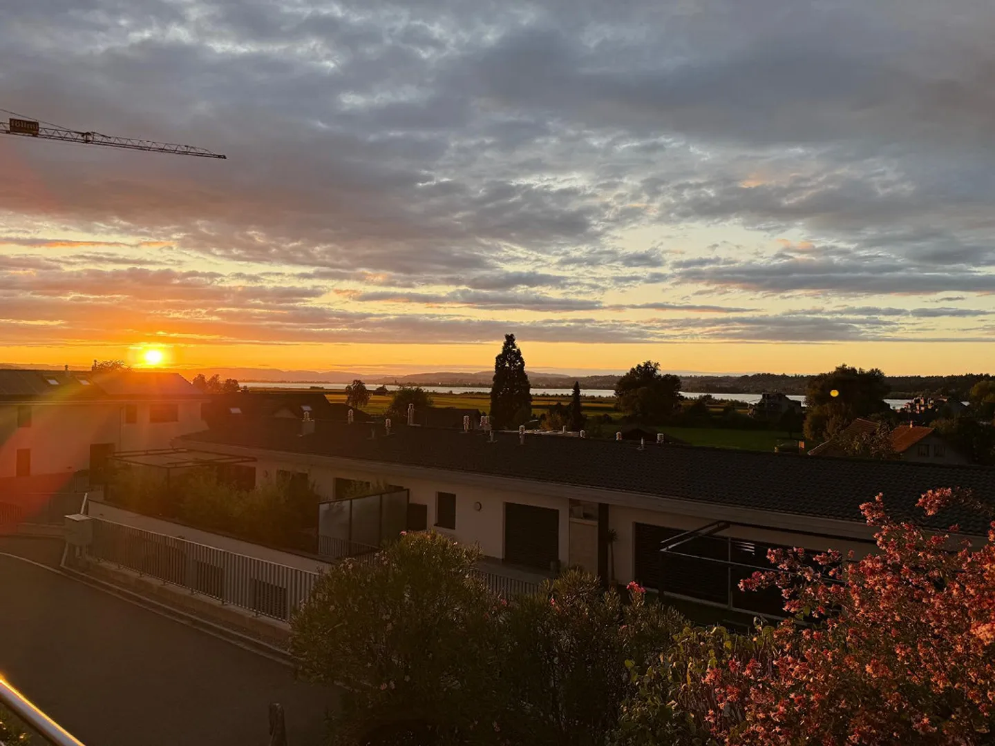 Appartement moderne de 4,5 pièces dans le nouveau bâtiment à Wangen SZ - Photo 2 sur 3
