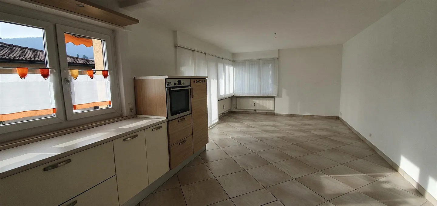 Appartamento luminoso a Magliaso - Foto 5 di 12