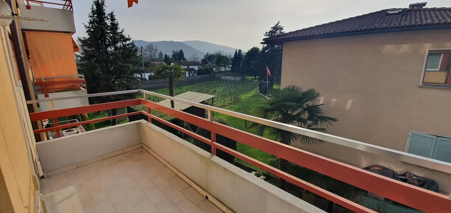 Appartamento luminoso a Magliaso - Foto 6 di 12