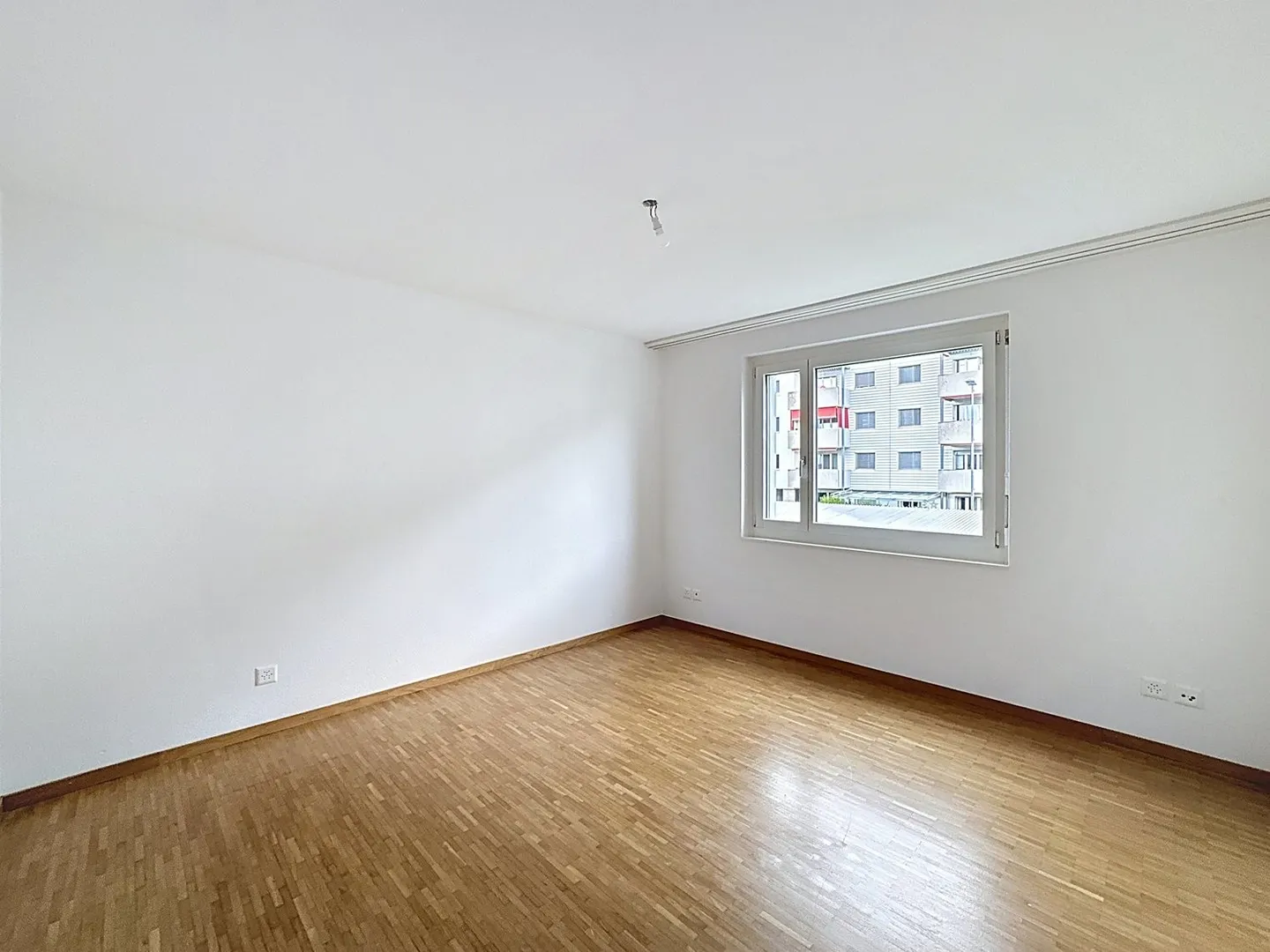 3,5-Zimmer-Wohnung im 1. Stock - Foto 3 von 7