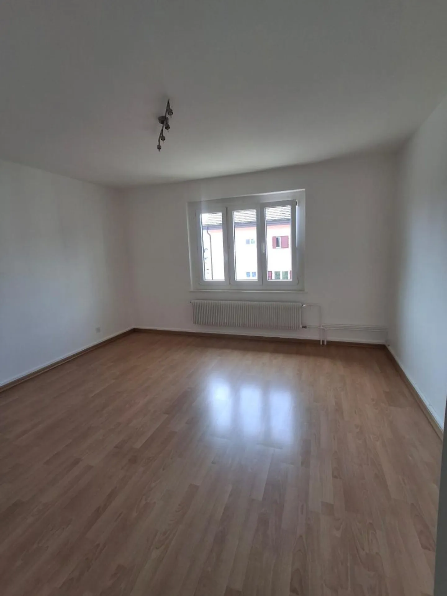 Apartment - Photo 2 of 7