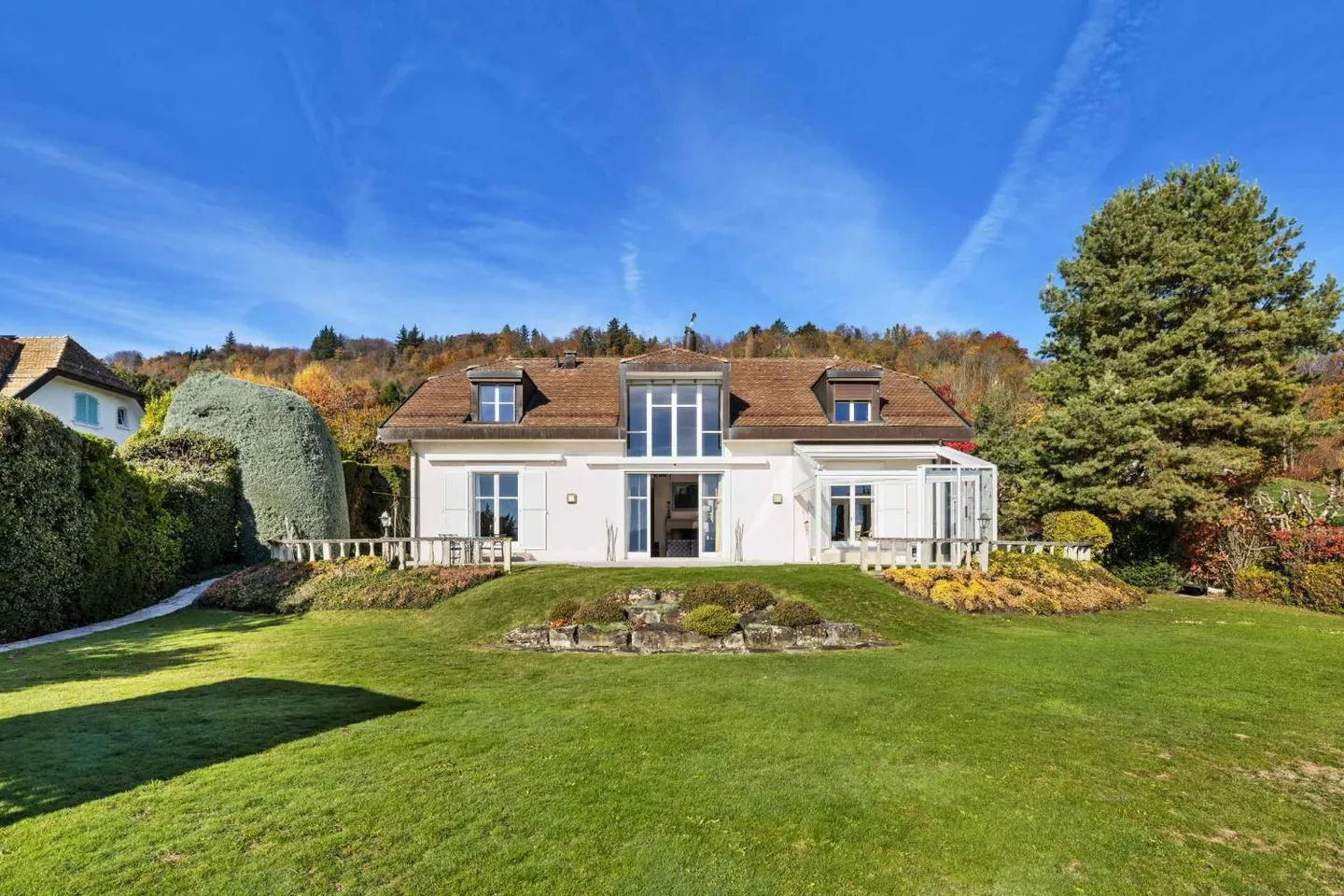 Elegante Villa mit Panorama über den Genfersee und die Alpen - Foto 6 von 13