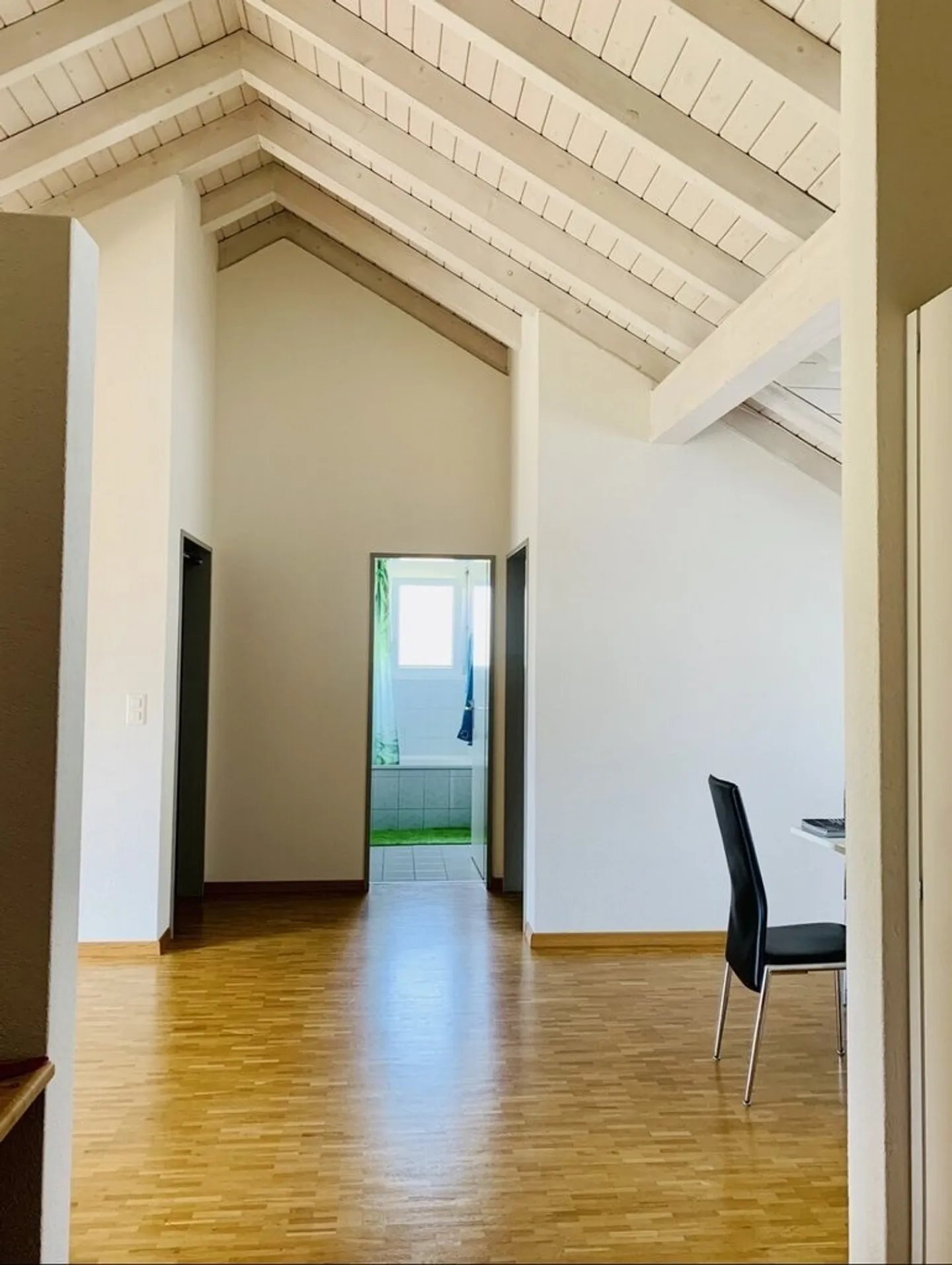 Appartamento spazioso 4.5 locali - Foto 9 di 10