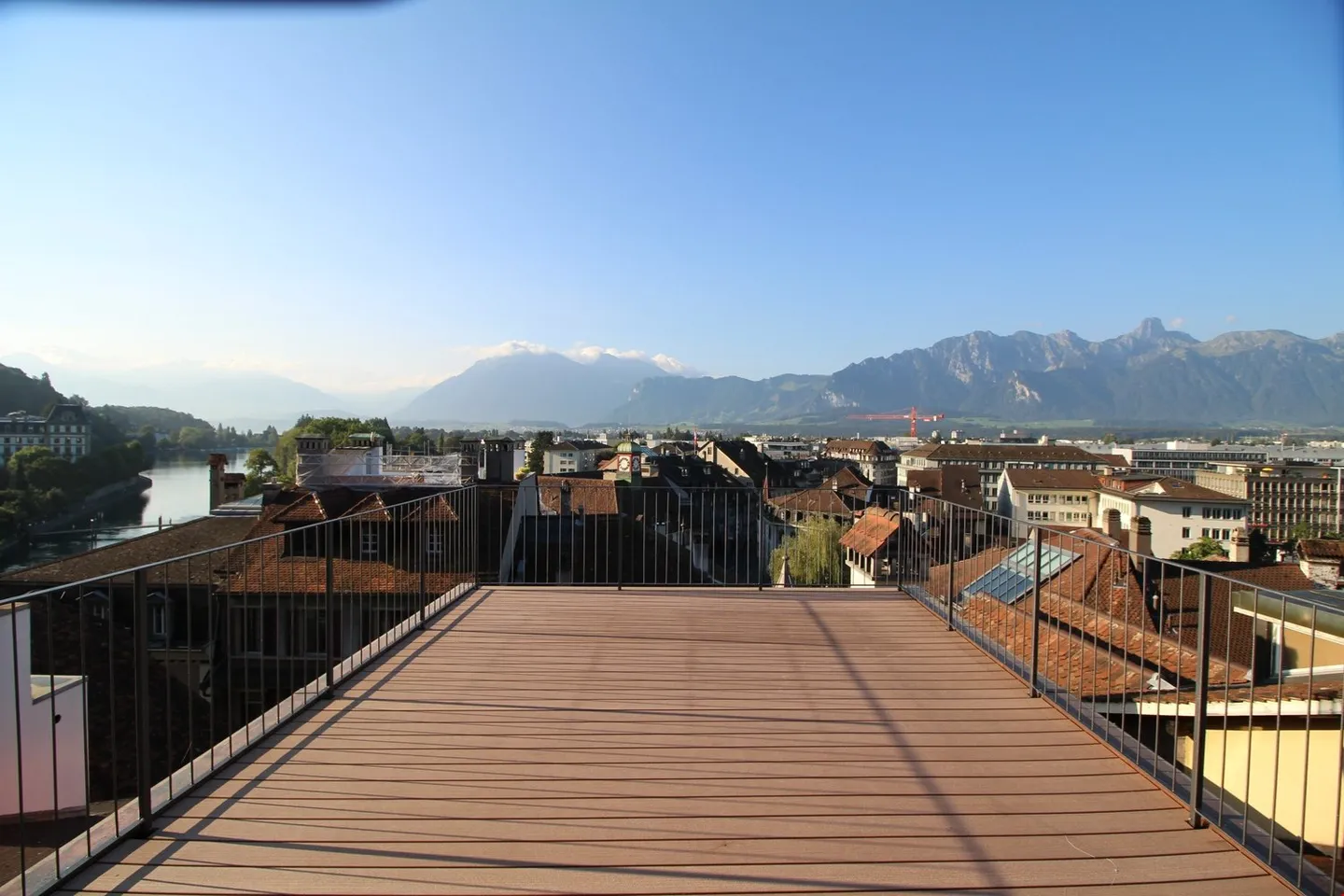 Meraviglioso attico 3 1/2 locali con grande terrazza - Foto 1 di 33