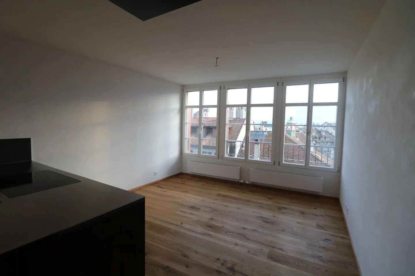 Meraviglioso attico 3 1/2 locali con grande terrazza - Foto 11 di 33