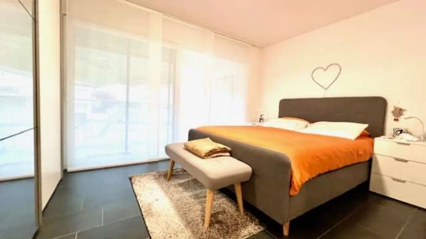 2.5-room apartment with large terrace - Photo 11 of 17