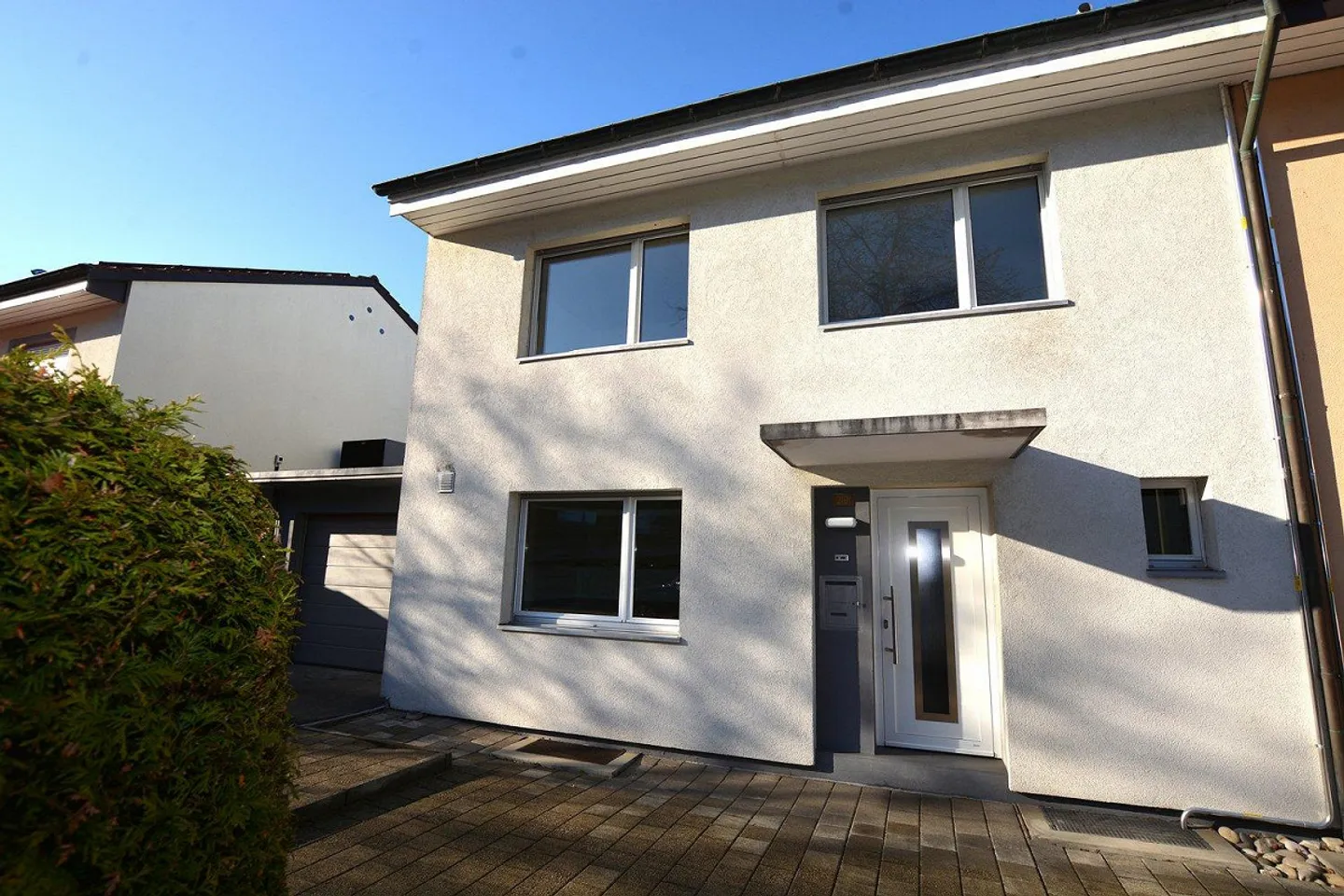 The Ideal Project for Your Ideas – Family-Friendly Single-Family Home with Potential - Photo 1 of 9