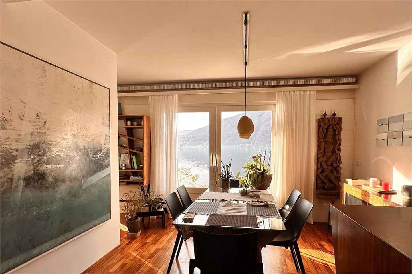 2,5-Zimmer-Wohnung mit herrlichem Blick auf den See - Foto 2 von 7