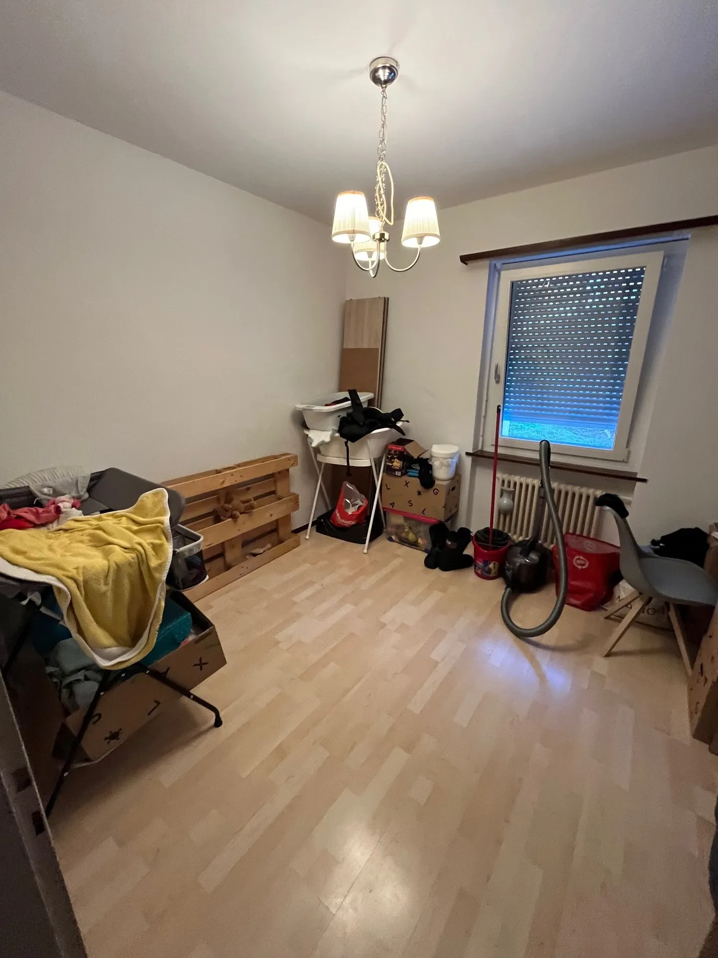 ZU VERKAUFEN 4.5-ZIMMER-WOHNUNG MIT PRÄCHTIGEM BLICK - Foto 4 von 8