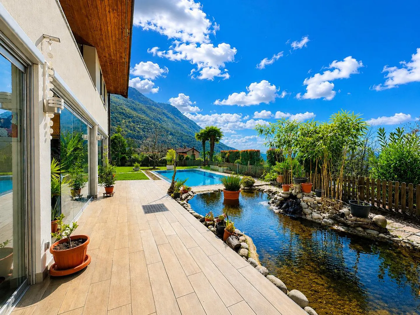 Villa spacieuse avec piscine, grand jardin et appartement studio - Photo 9 sur 17