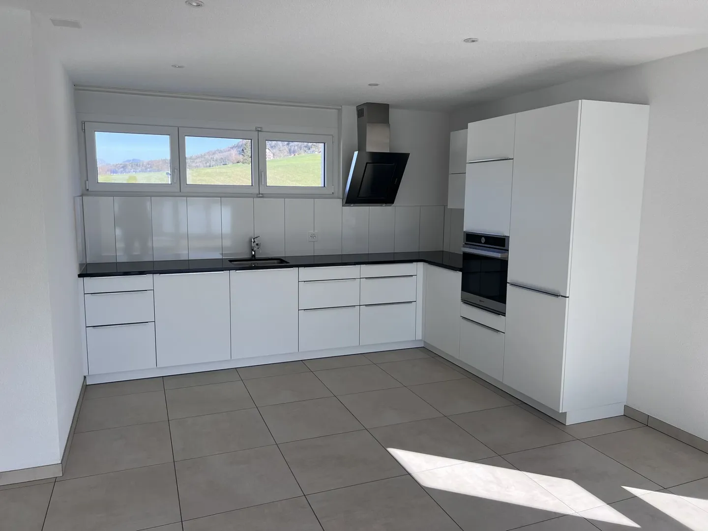 Attique lumineux à Courrendlin - Photo 1 sur 11