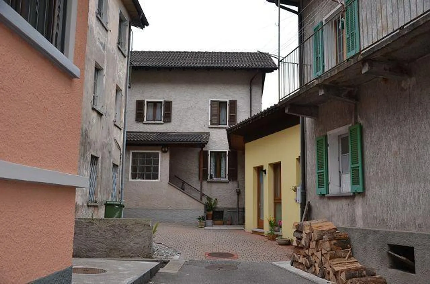 Charmantes Familienhaus mit Garten - Foto 30 von 38