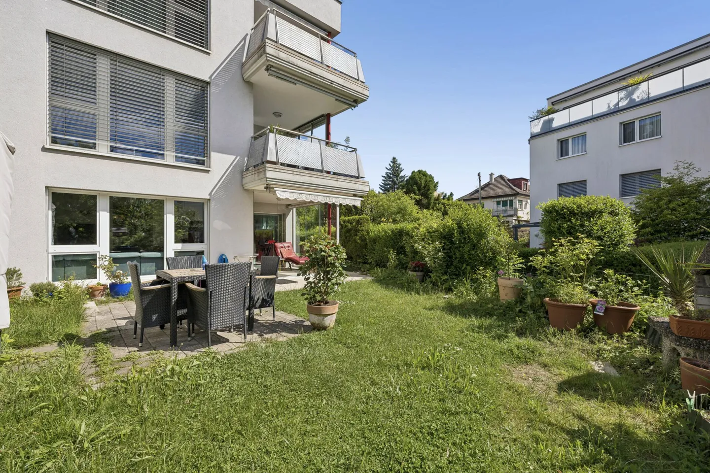 Well-maintained 3.5-room garden apartment with winter garden - Photo 4 of 25