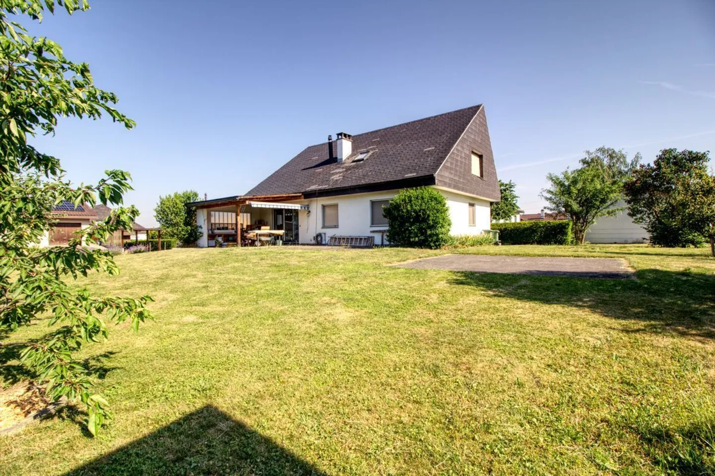 Wohnung mit privatem Garten - Foto 1 von 11
