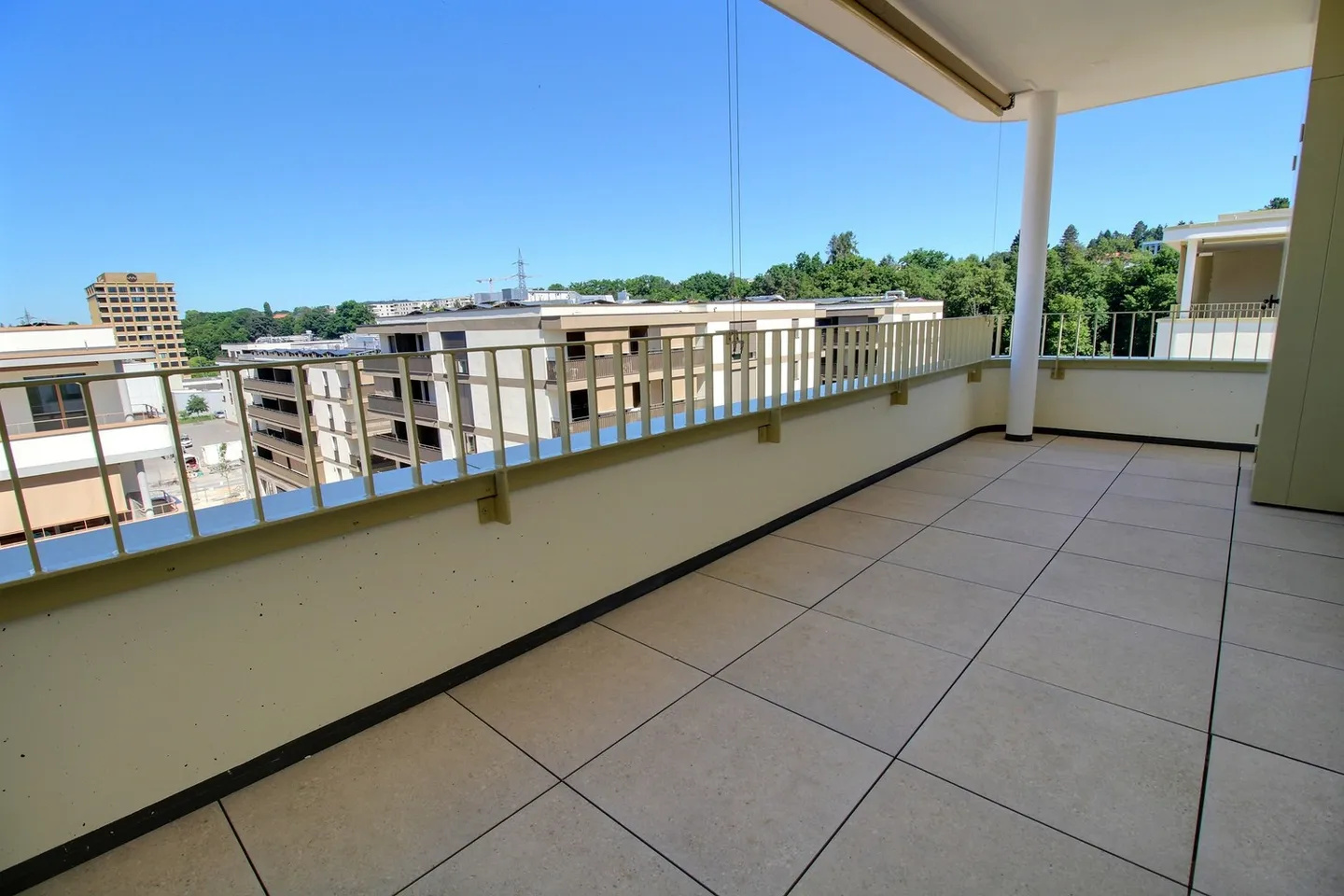 Bel appartement 2.5 pièces neuf - Photo 1 sur 9