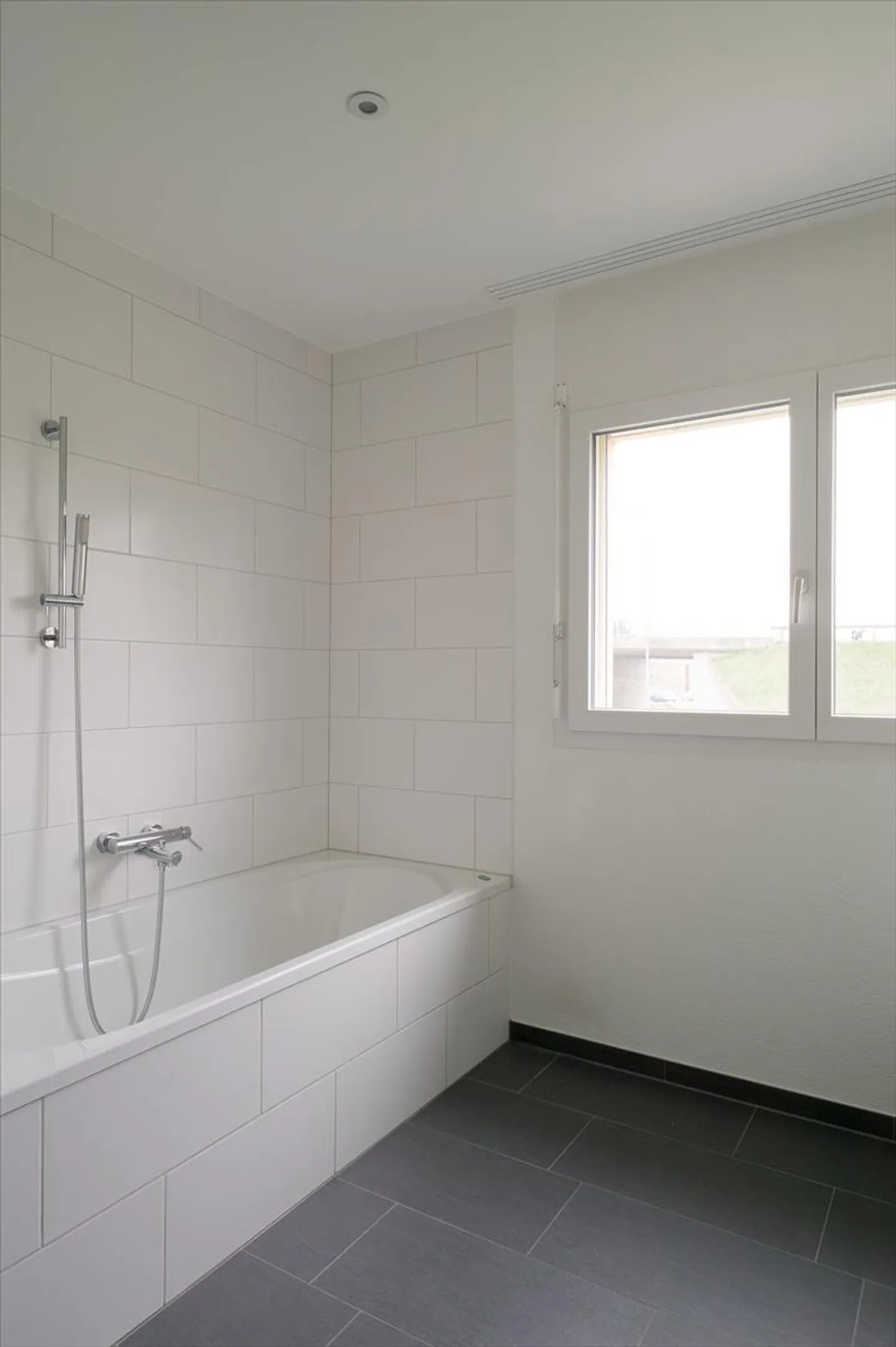 Wohnung mieten - Foto 4 von 6