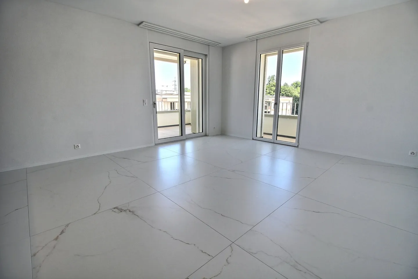 Bel appartement 2.5 pièces neuf - Photo 2 sur 9
