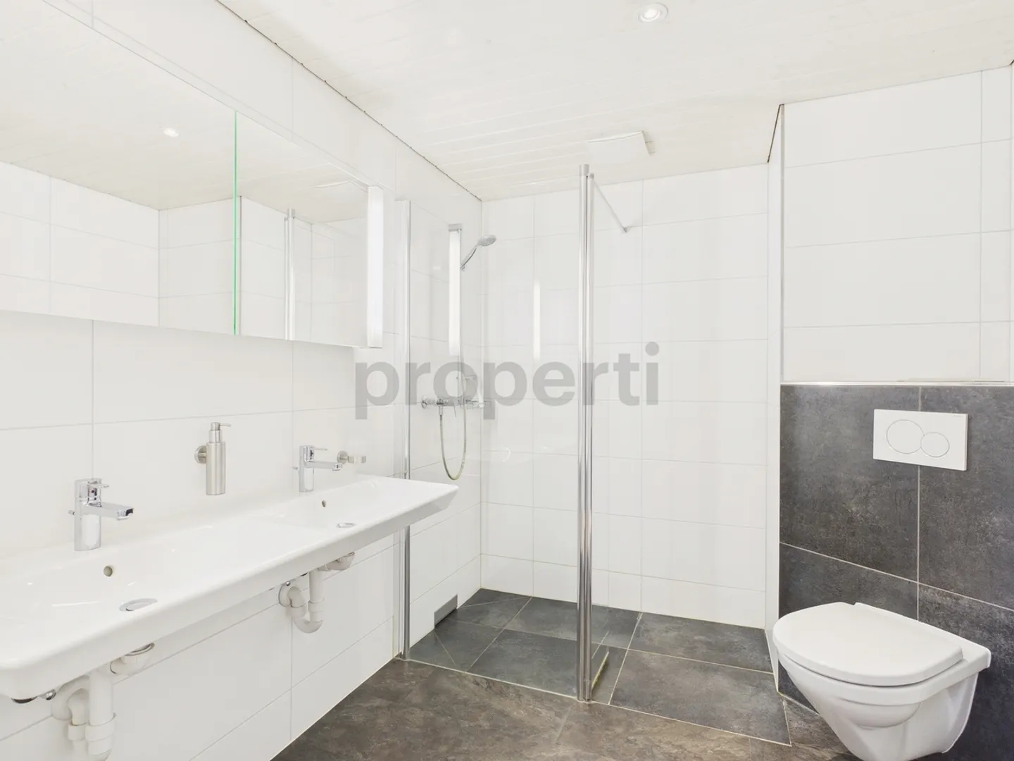 Modern 3.5-Room Apartment in Ormalingen - Photo 7 of 8