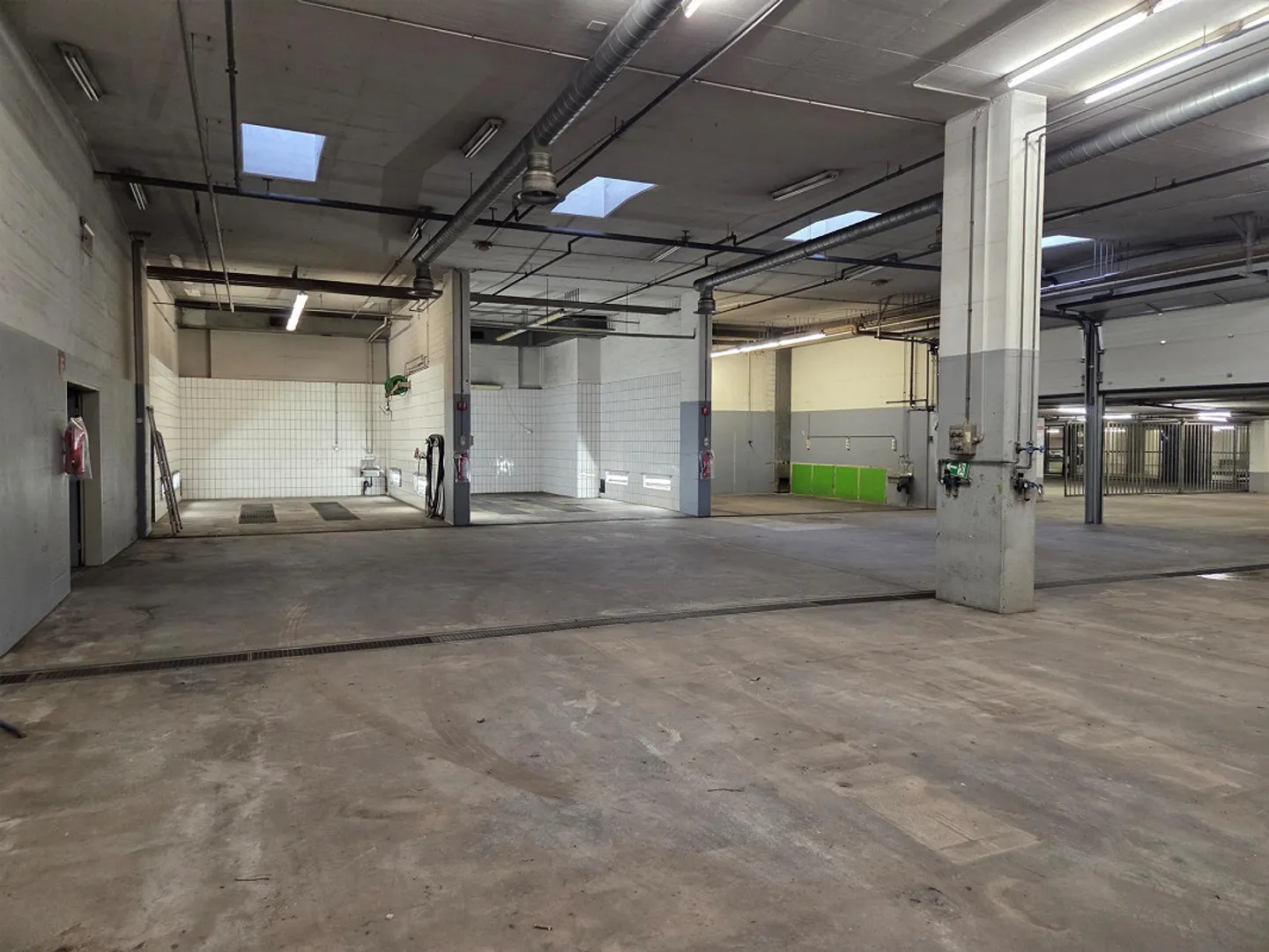 Officina/Magazzino in affitto - Foto 1 di 3