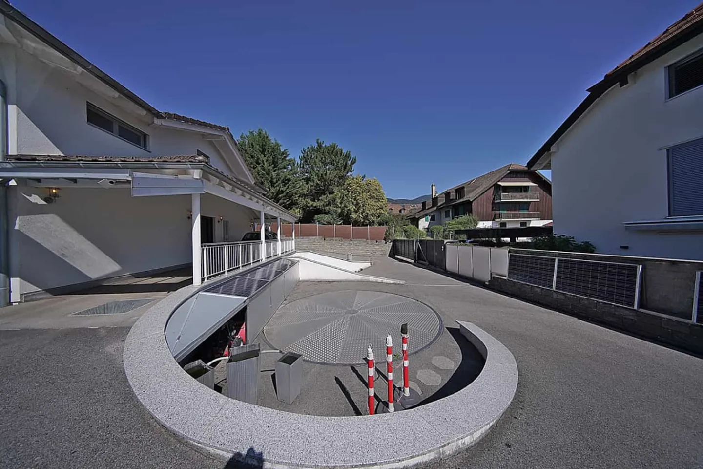 Exklusivität - Herzliche Immobilie, individuelle Villa in ruhiger Lage - Foto 32 von 34