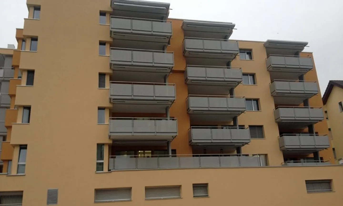 Spacious Apartment in the Center of Birmensdorf ZH - Photo 1 of 9