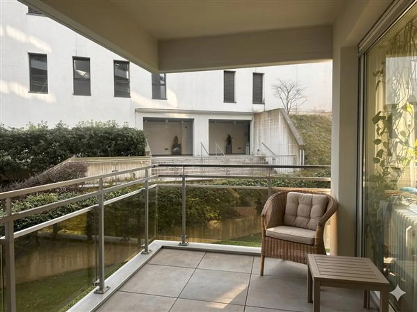 Paradise: 1.5-Room Apartment - Photo 3 of 12