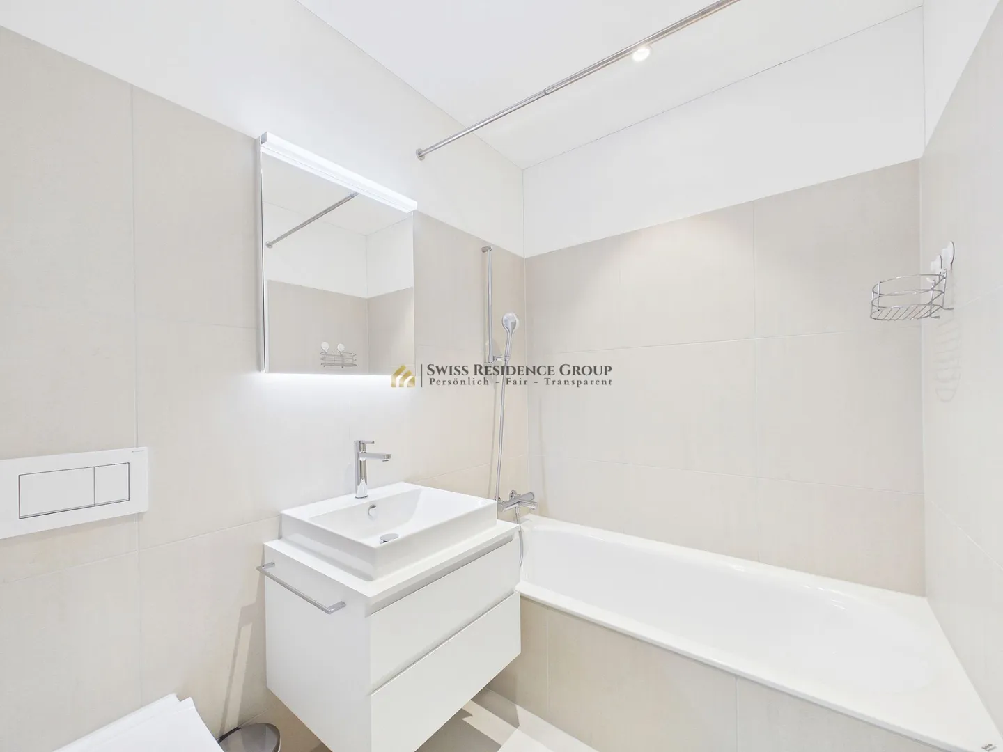 Luminoso appartamento da sogno di 3,5 locali con balcone a Cham - Foto 6 di 20