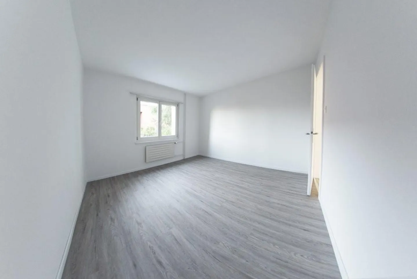Practical 3-room apartment near Shoppi Tivoli - Photo 3 of 5