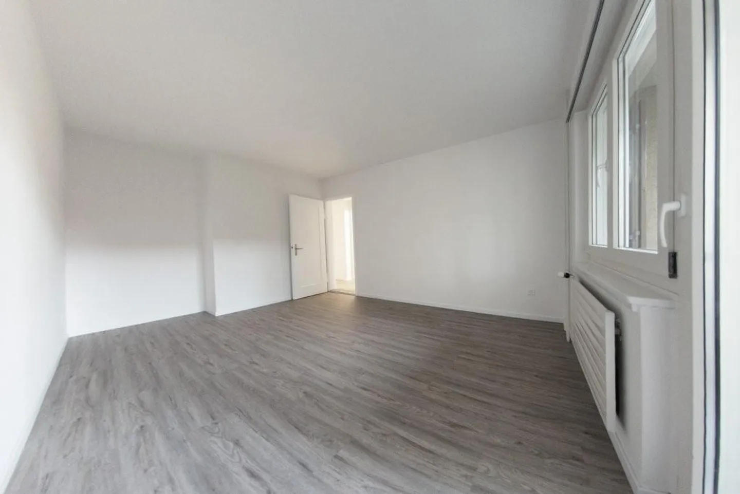 Practical 3-room apartment near Shoppi Tivoli - Photo 4 of 5