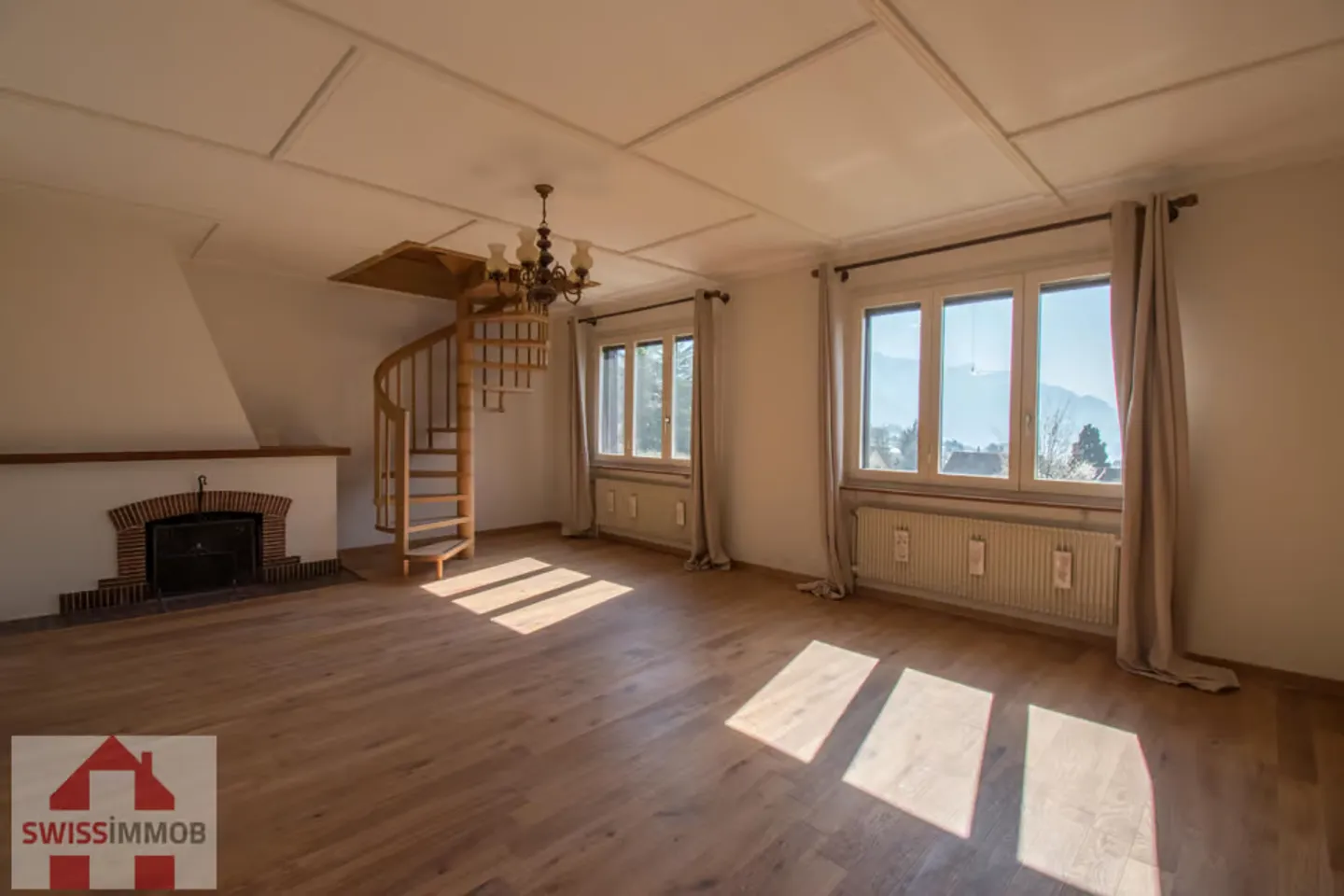 House with a view of the lake! - Photo 7 of 12