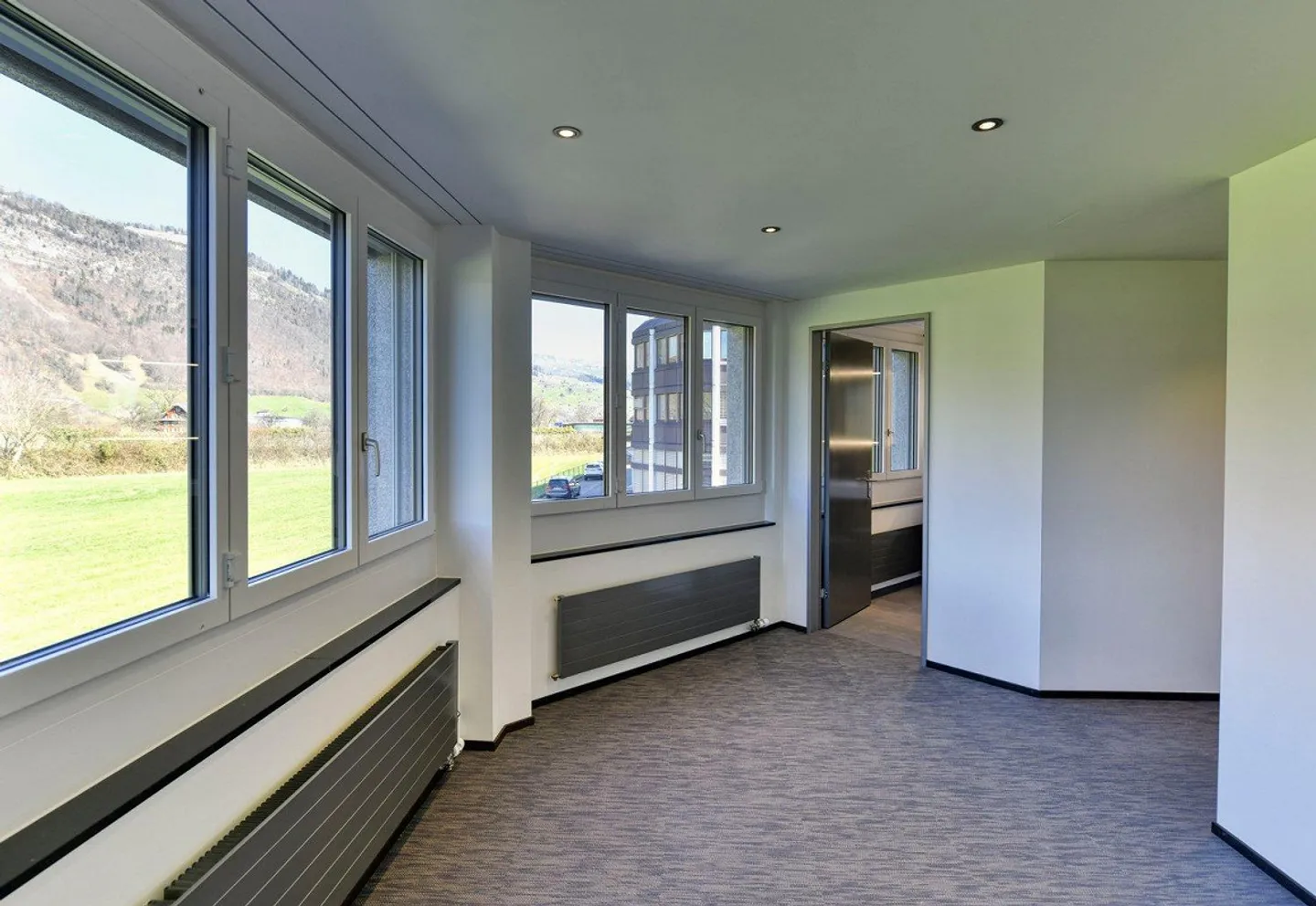 Appartamento in affitto in standard di proprietà con 2 camere da letto con bagno en suite - Foto 12 di 13