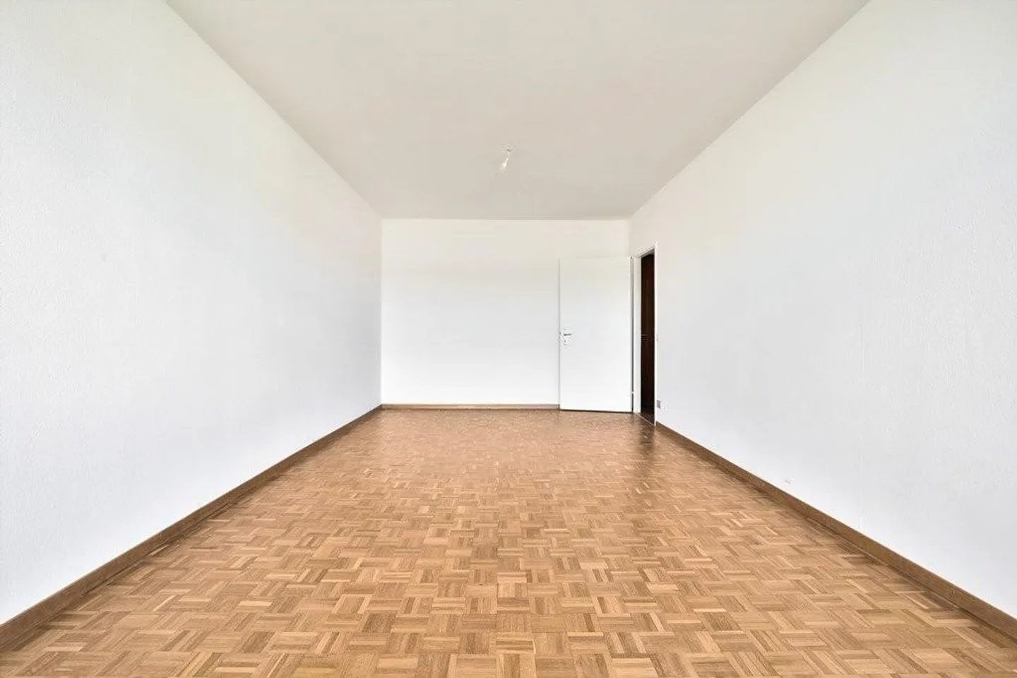 Beautiful 2.5-room apartment in the Servette district - Photo 3 of 8