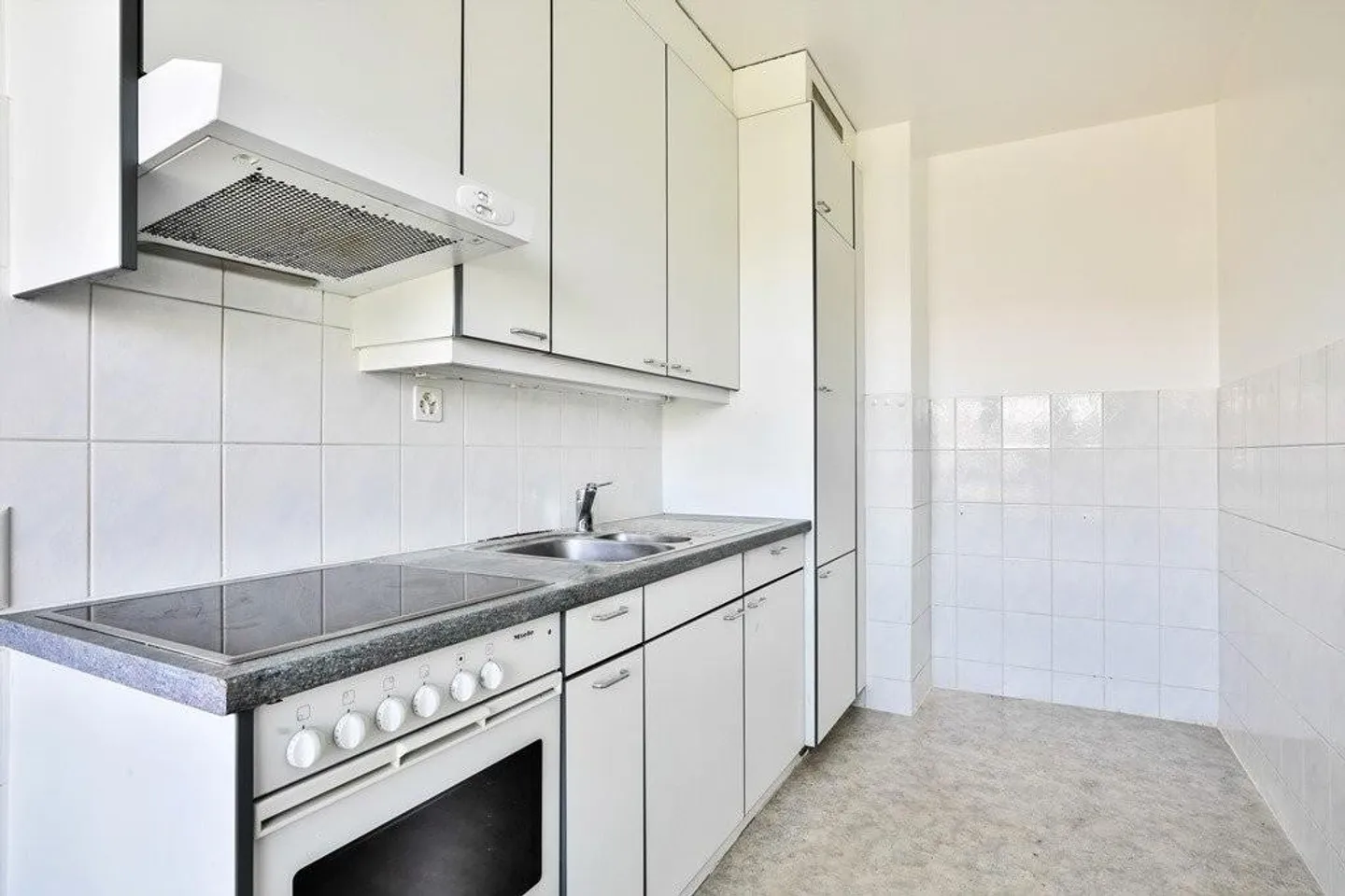 Beautiful 2.5-room apartment in the Servette district - Photo 4 of 8