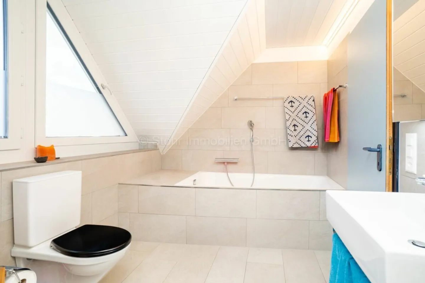 Casa di campagna indipendente di 6,5 stanze con un meraviglioso contesto - Foto 15 di 27