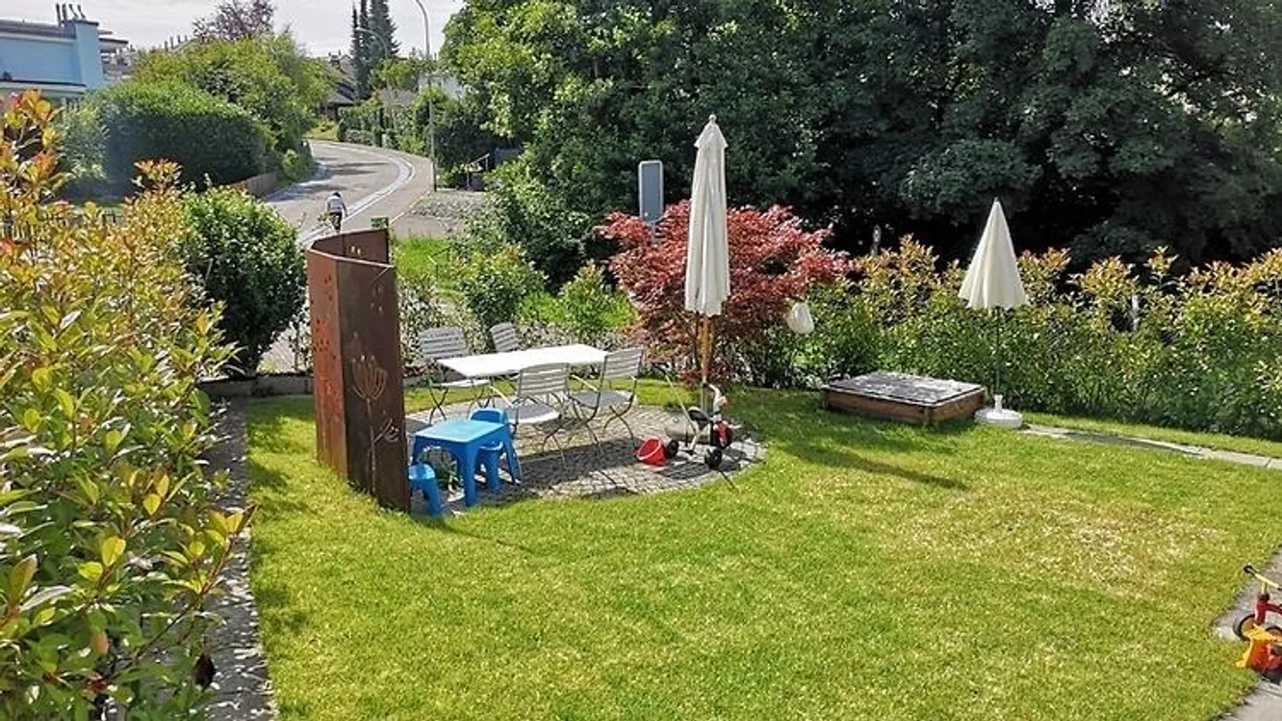 CASA 5½ STANZE A UETIKON AM SEE (ZH), ARREDATA, TEMPORANEA - Foto 2 di 10
