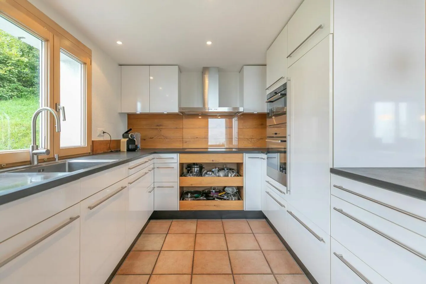 Casa unifamiliare di 5,5 locali con appartamento - Foto 7 di 17