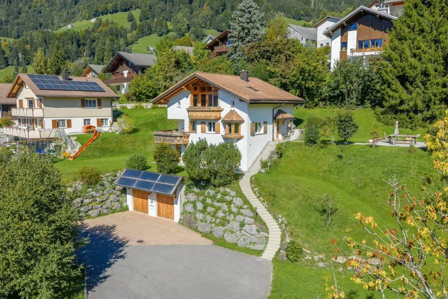 Casa unifamiliare di 5,5 locali con appartamento - Foto 15 di 17