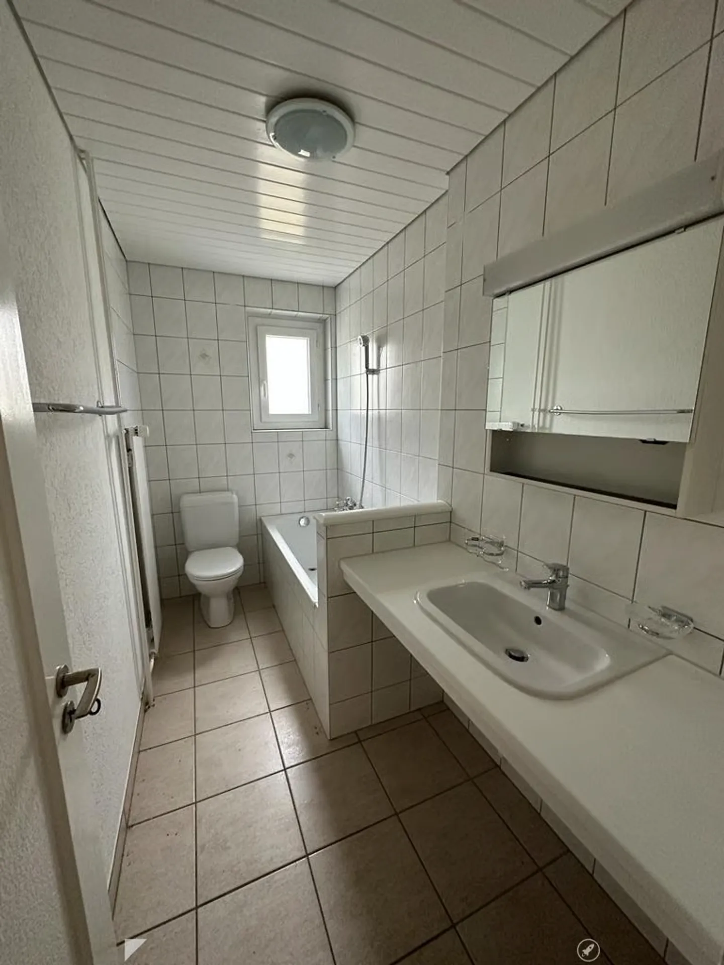 3-room apartment in housing cooperative - Photo 3 of 7