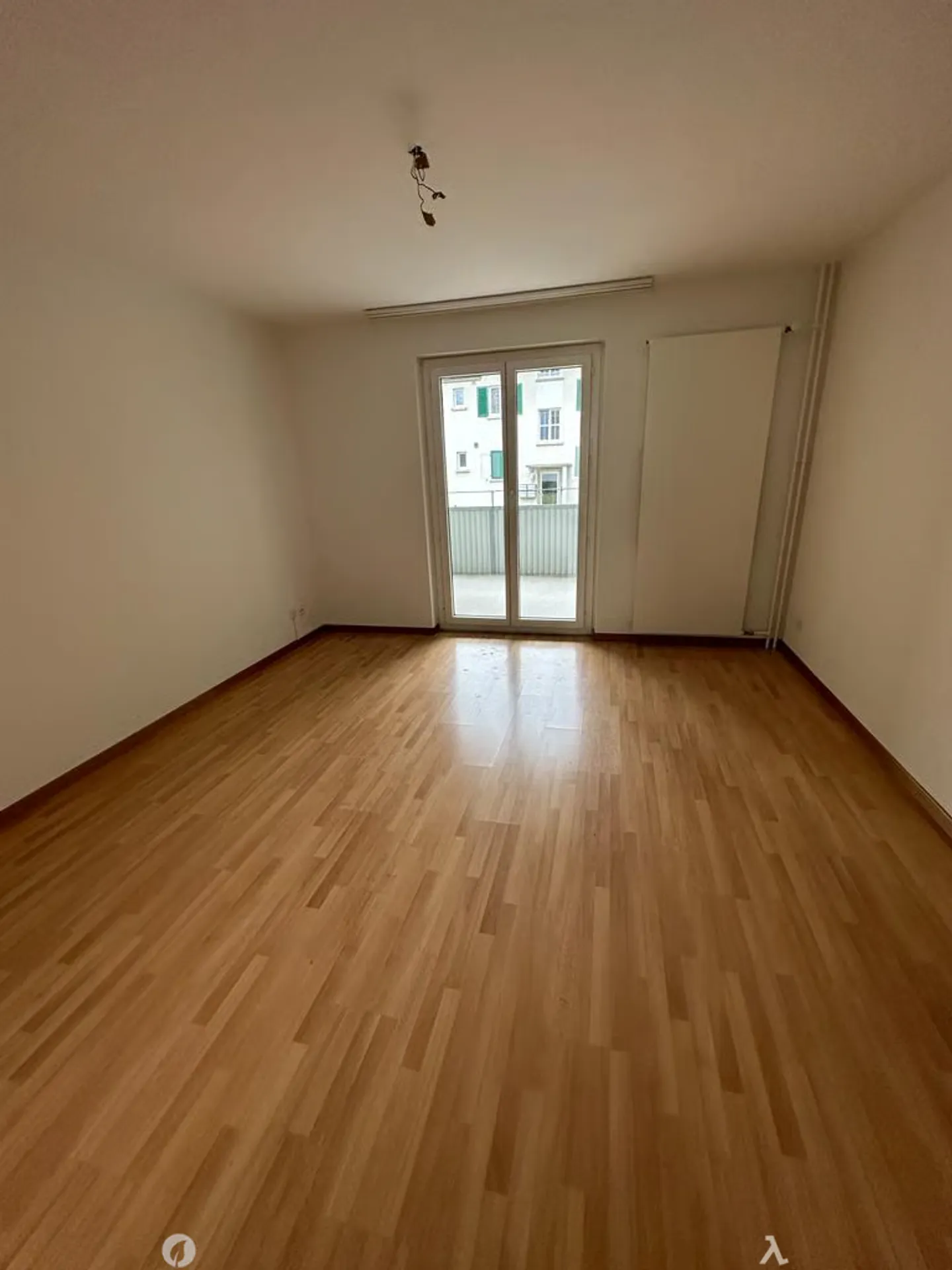 3-room apartment in housing cooperative - Photo 4 of 7