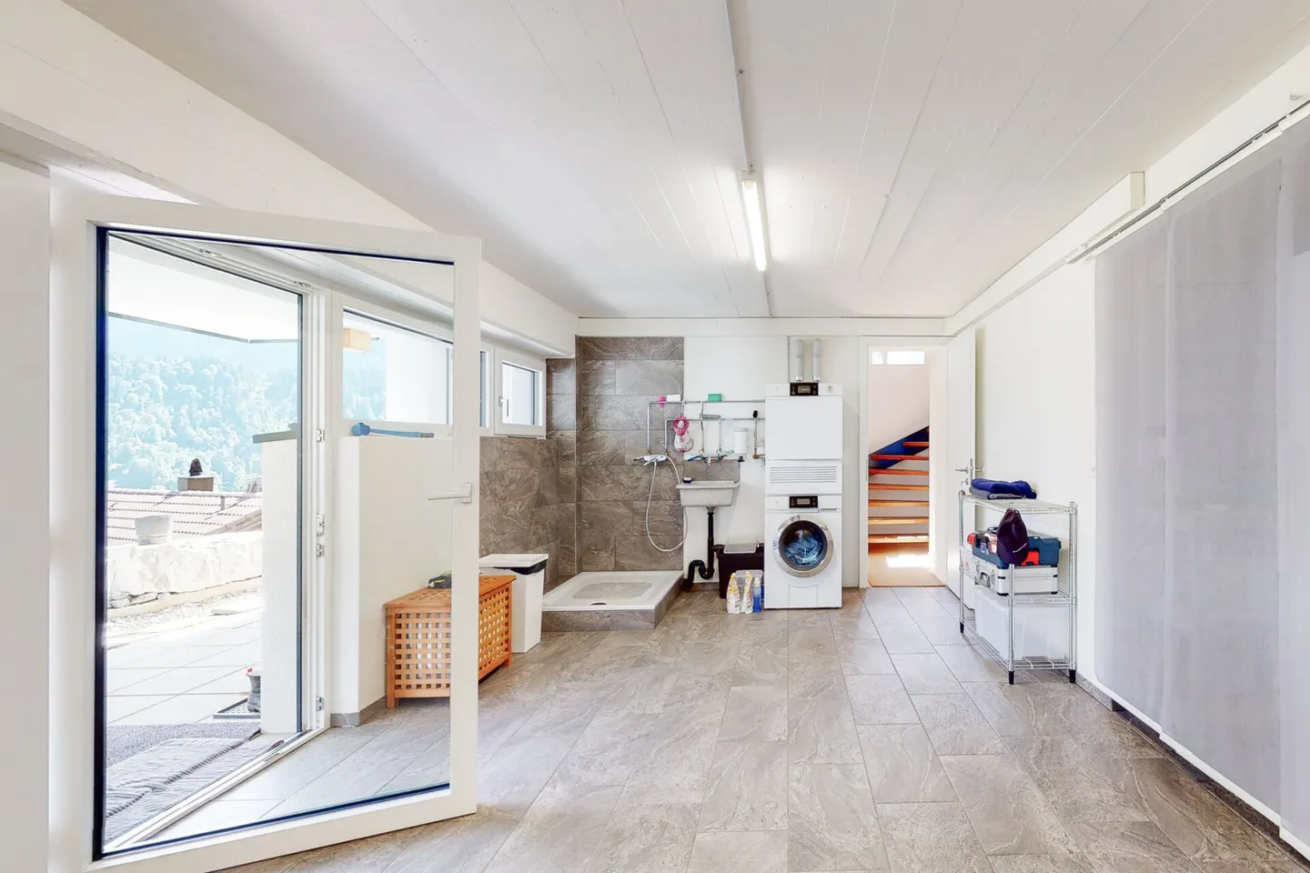 Einzigartiges 5.5 Einfamilienhaus mit wunderschönem Bergpanorama & Zweitwohnsitz Möglichkeit - Foto 9 von 10