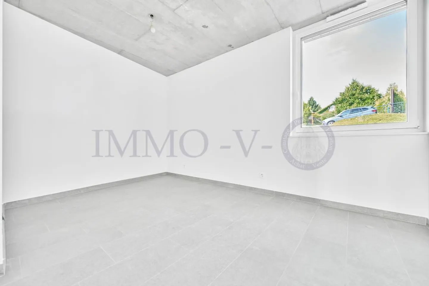 NEUF ET CONTEMPORAIN DE HAUT STANDING AVEC BALCON-TERRASSE - Foto 5 von 9