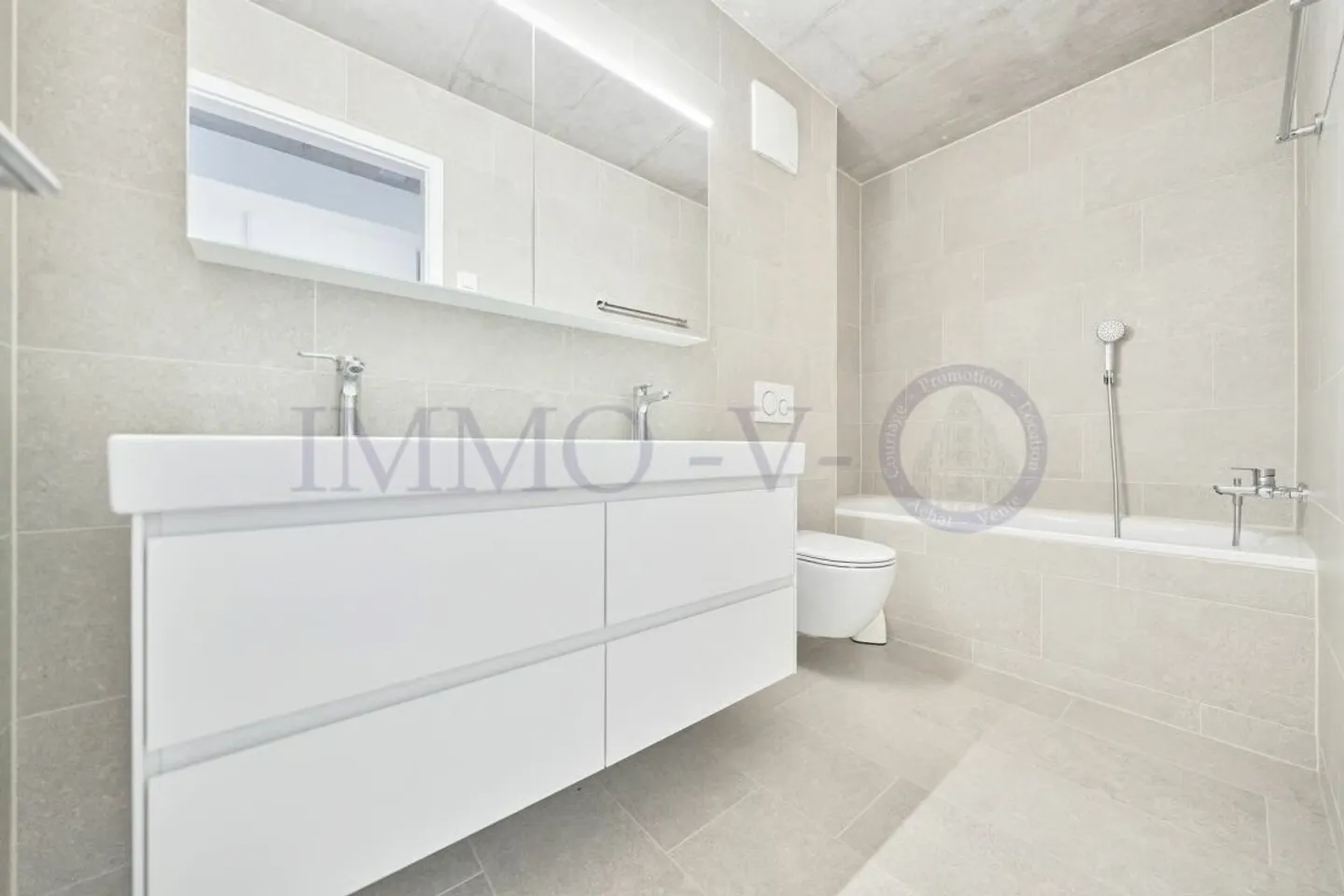 NEUF ET CONTEMPORAIN DE HAUT STANDING AVEC BALCON-TERRASSE - Foto 9 von 9