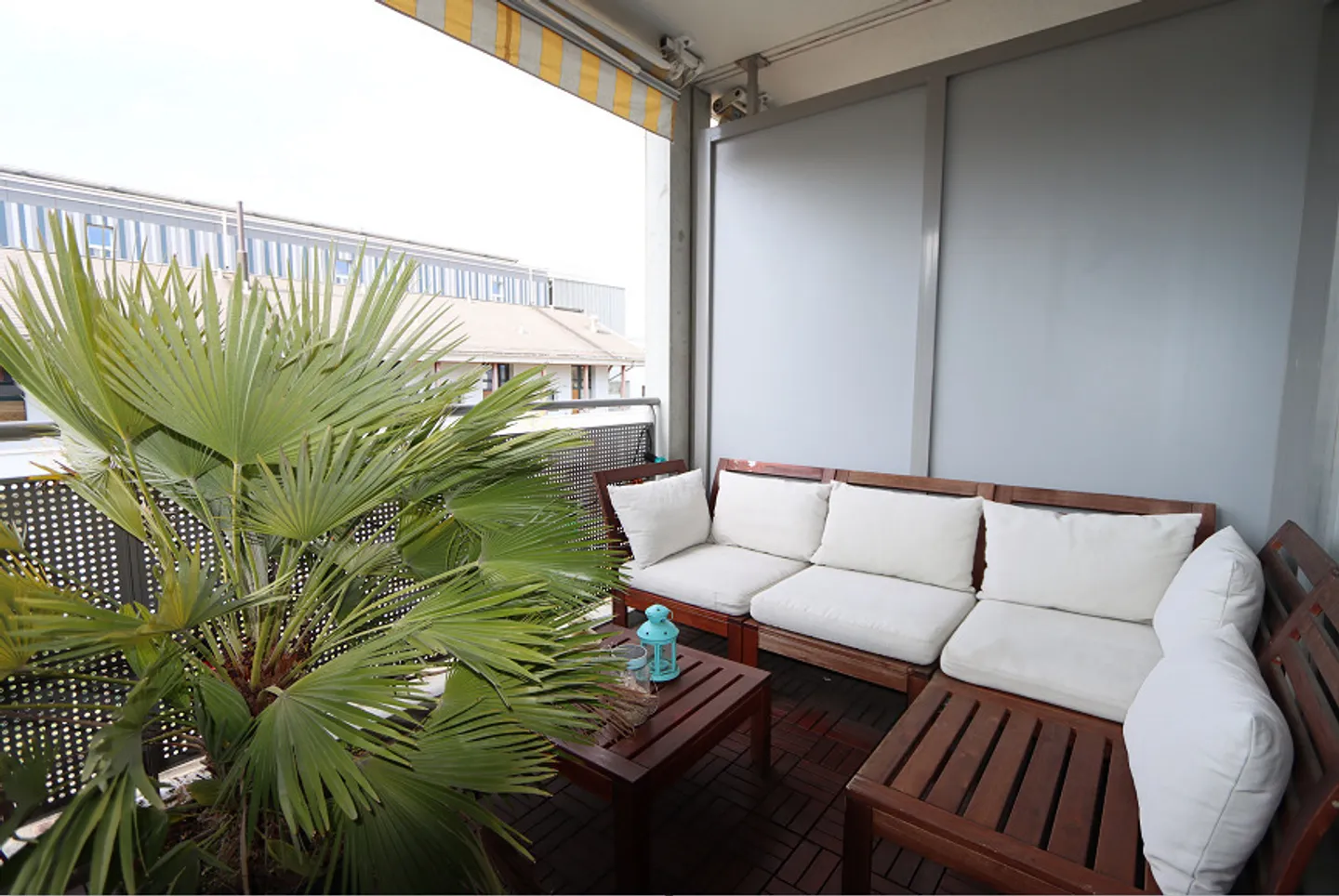 Magnificent 5-room apartment in the village of Meyrin - Photo 3 of 7