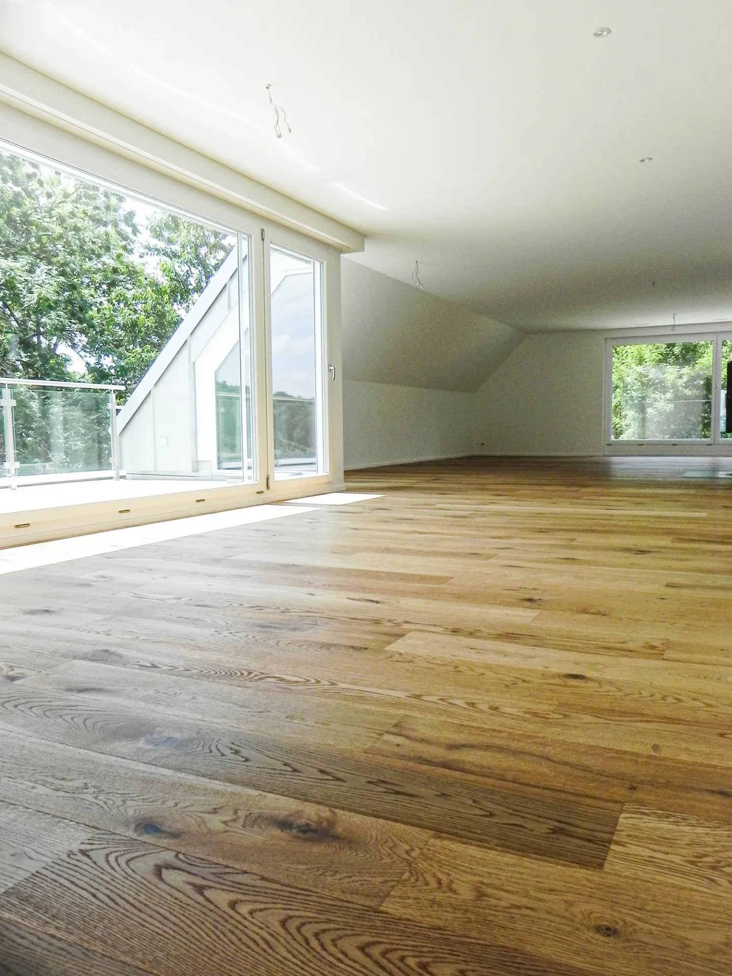 Appartement penthouse lumineux et magnifique avec une vue imprenable - Photo 5 sur 9