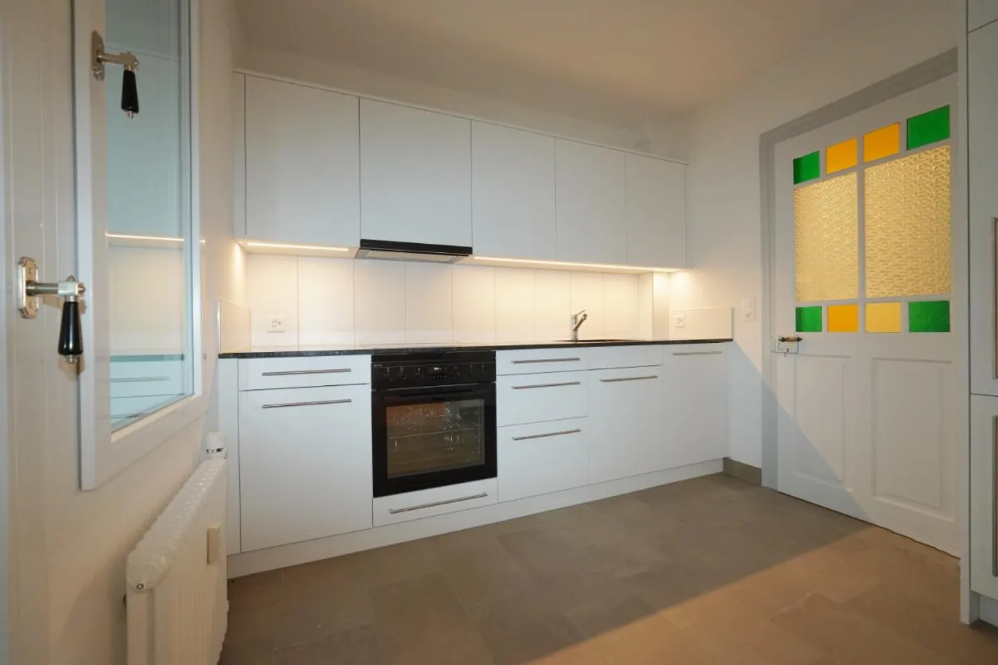 Première occupation Art Nouveau après rénovation complète - Photo 1 sur 8