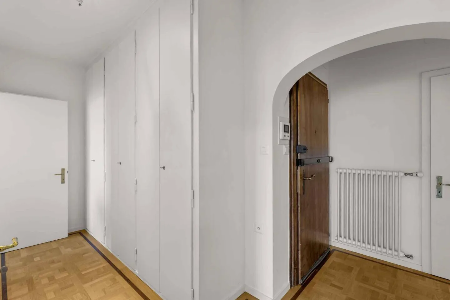 Renoviertes Appartement mit Seeblick - Foto 7 von 11